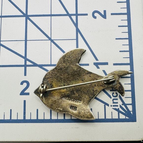 Vintage Mexico 925 Abalone Inlay Fish Brooch MR Melesio Rodriguez Pin Whimsical - Picture 8 of 8